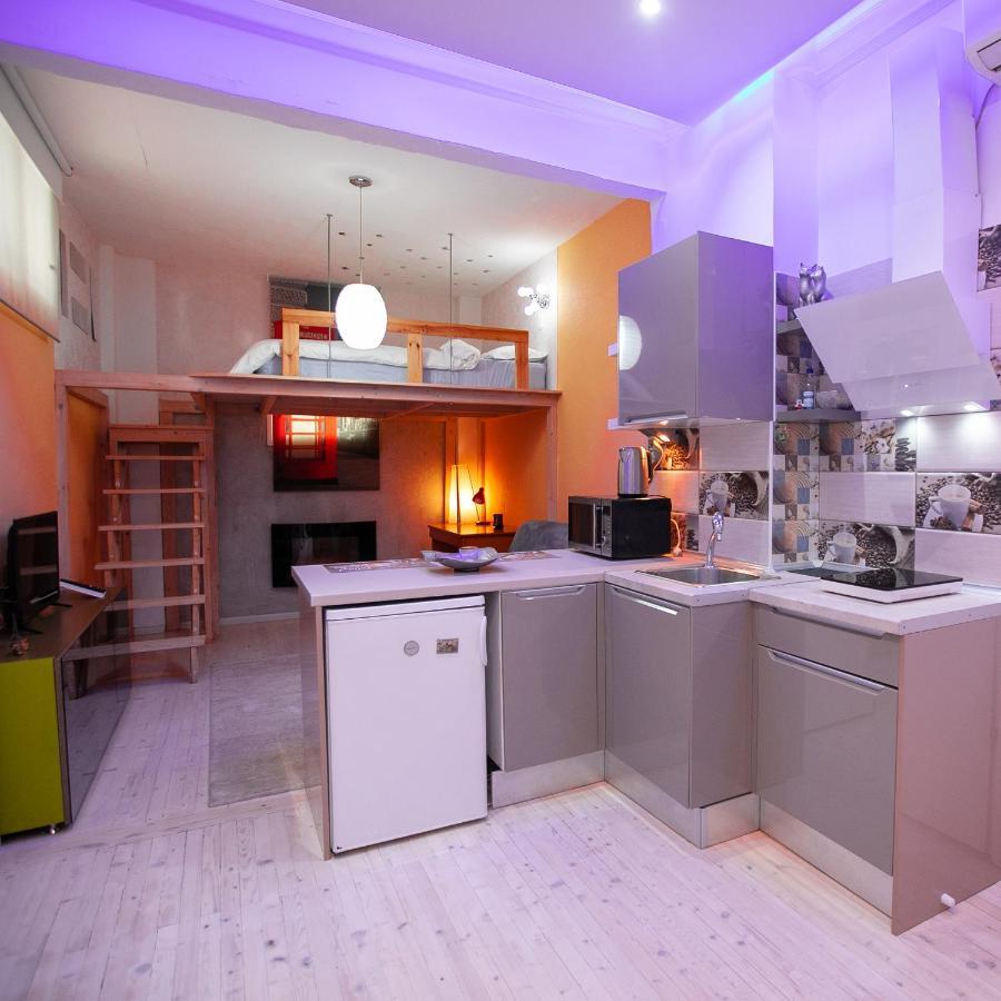 Orange And Blue Studio Downtown 5 Min From White Tower Appartement Thessaloniki Buitenkant foto