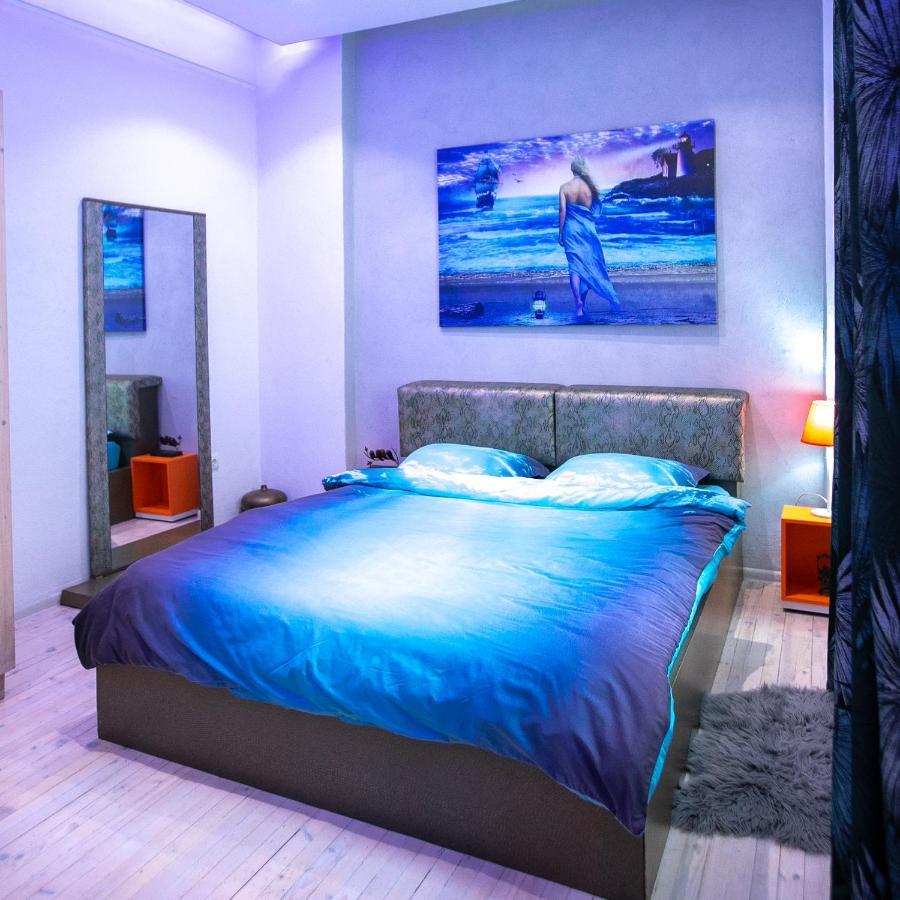 Orange And Blue Studio Downtown 5 Min From White Tower Appartement Thessaloniki Buitenkant foto